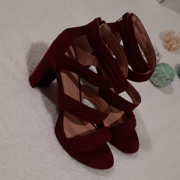 chunky heel sandals - Picture 5 of 5